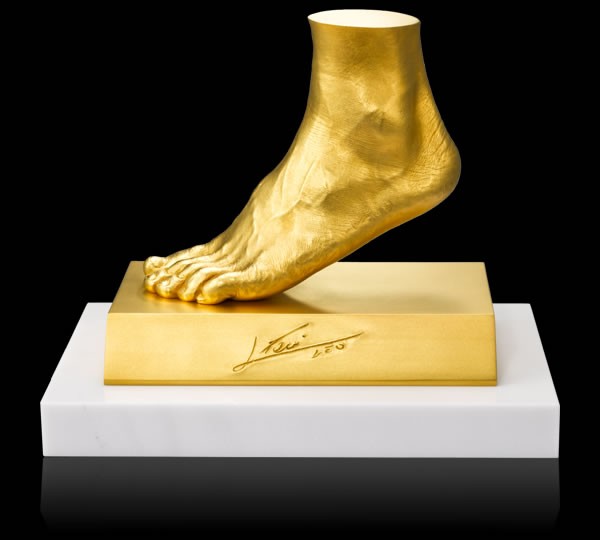 Leo Messi Golden Foot