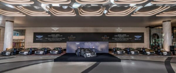 Британский производитель машин Bentley Motors объявили о передачи крупнейшей партии кастомных Bentley Flying Spur Mulliner. Все девять седанов были сделаны по заказу  курорта Galaxy Macau имеющего более 5.000 номеров. Кастомные […]