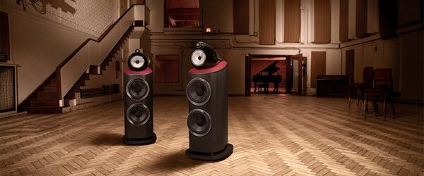 Британский производитель аудио оборудования Bowers & Wilkins и студия звукозаписи Abbey Road Studios решили отпраздновать 45-летие своего сотрудничества специальной серией напольных акустических систем собранных на базе B&W 801 D4 Signature. […]
