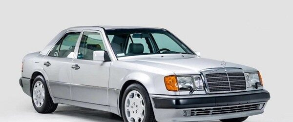 Американский комик Джерри Сайнфелд собрал большую коллекцию машин, которую оценивают в 100 миллионов долларов. В основном это Porsche, начиная от ранних моделей 911 и кончая редкими 550 Spyder, Carrera GT [&hellip;]