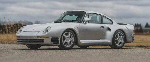 Билл Гейтс купил Porsche 959 который привез к себе на родину в США. Но из-за не соответствия требования по выбросам и безопасности, машина простояла 4.745 дней в сыром таможенном складе [&hellip;]