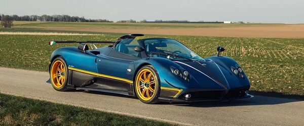 Во время недели элегантности «Concorso d’Eleganza Villa d’Este » в Италии пройдет аукцион «Broad Arrow Auction» на который будет выставлен единственный в своем роде суперкар Pagani Zonda Unico. Машина может [&hellip;]