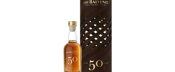 Два года назад шотландская винокурня Balvenie представила свою коллекцию односолодового виски «Fifty Collection» 50-летней выдержки, разлитой из одной бочки. Теперь объявила о выходе третьего, заключительного издания в этой эксклюзивной серии. [&hellip;]