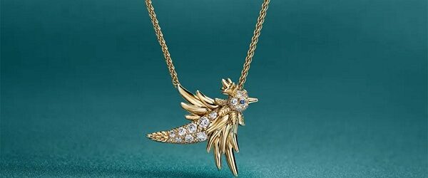Ювелирный дом «Tiffany & Co.» представил миру свои новейшие творения, вдохновленные легендарной брошью «Bird on a Rock», созданной Жанем Шломбержером еще в 1965 году. Предлагают две коллекции ювелирных украшений изысканную [&hellip;]