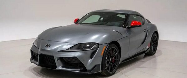 В начале 2027 года дом аукционный Barrett-Jackson выставит на продаже последний экземпляр пятого поколения легендарного спорткара Toyota GR Supra. Он относится к эксклюзивной серии Final Edition, представленной в конце 2024 [&hellip;]